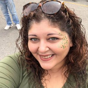 Meet your Posher, Stephanie